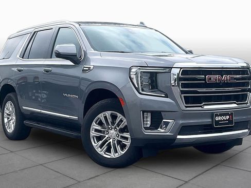 Used 2022 GMC Yukon SLT w/ SLT Luxury Package AWD/4WD image 2