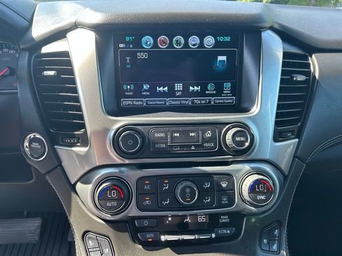 Used 2019 Chevrolet Tahoe Premier AWD/4WD image 13