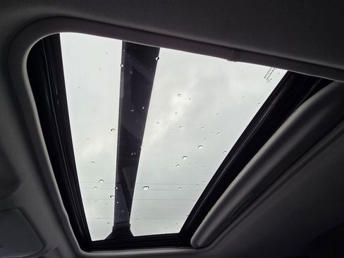 Used 2024 Toyota RAV4 XLE image 14