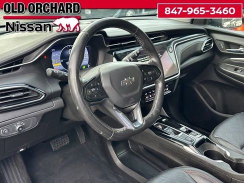 Used 2023 Chevrolet Bolt EUV LT w/ Convenience Package image 13