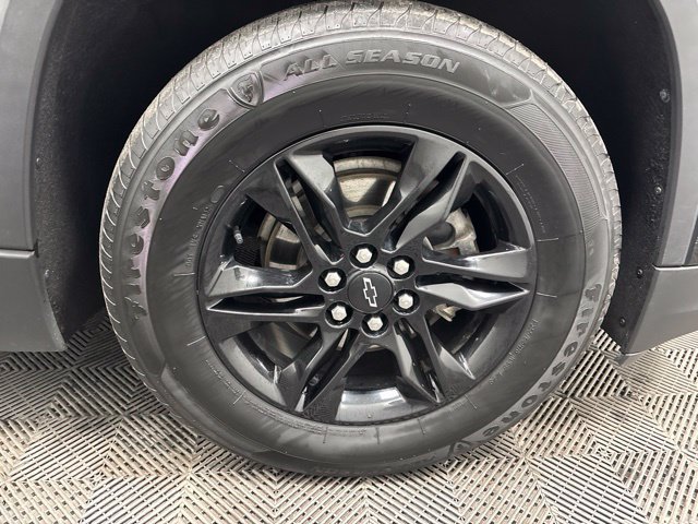Used 2022 Chevrolet Traverse LT FWD image 7