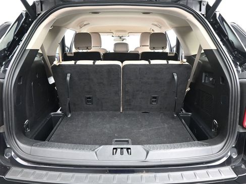 Certified 2024 Ford Explorer XLT w/ Equipment Group 202A image 22