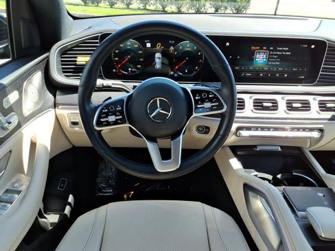 Used 2023 Mercedes-Benz GLE 350 4MATIC image 13