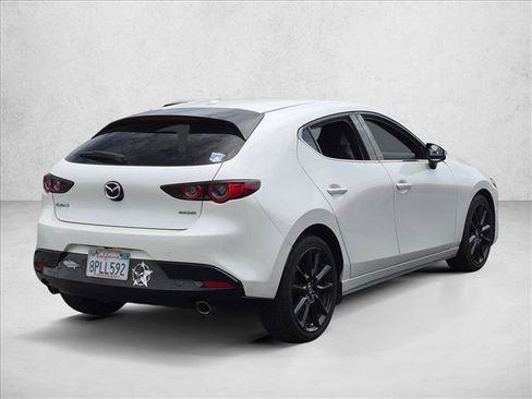 Used 2020 MAZDA MAZDA3 Hatchback w/ Premium Package FWD image 6