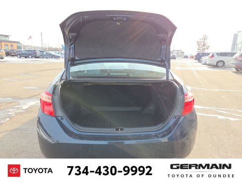 Used 2018 Toyota Corolla LE image 25