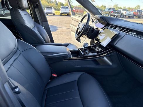 Used 2023 Land Rover Range Rover Sport First Edition image 11