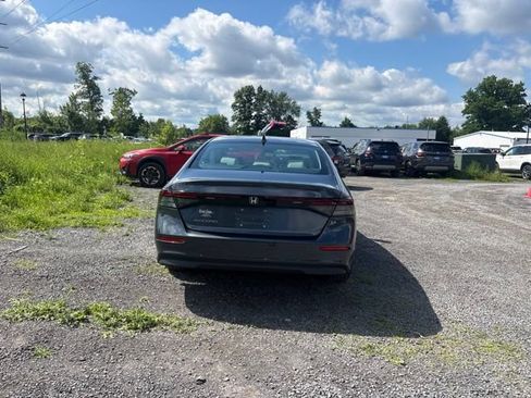 Used 2023 Honda Accord EX image 7