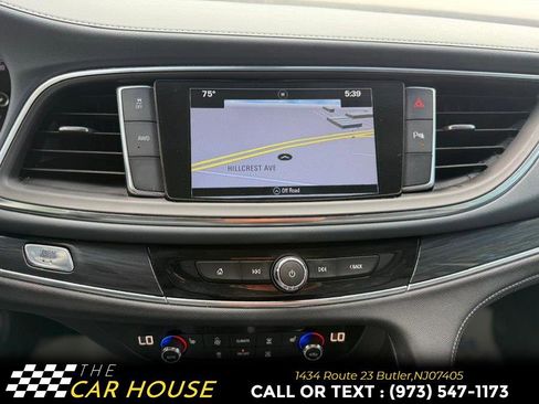 Used 2019 Buick Enclave Essence AWD/4WD image 31