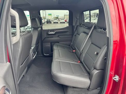 Used 2023 GMC Sierra 1500 SLT w/ SLT Premium Package AWD/4WD image 17