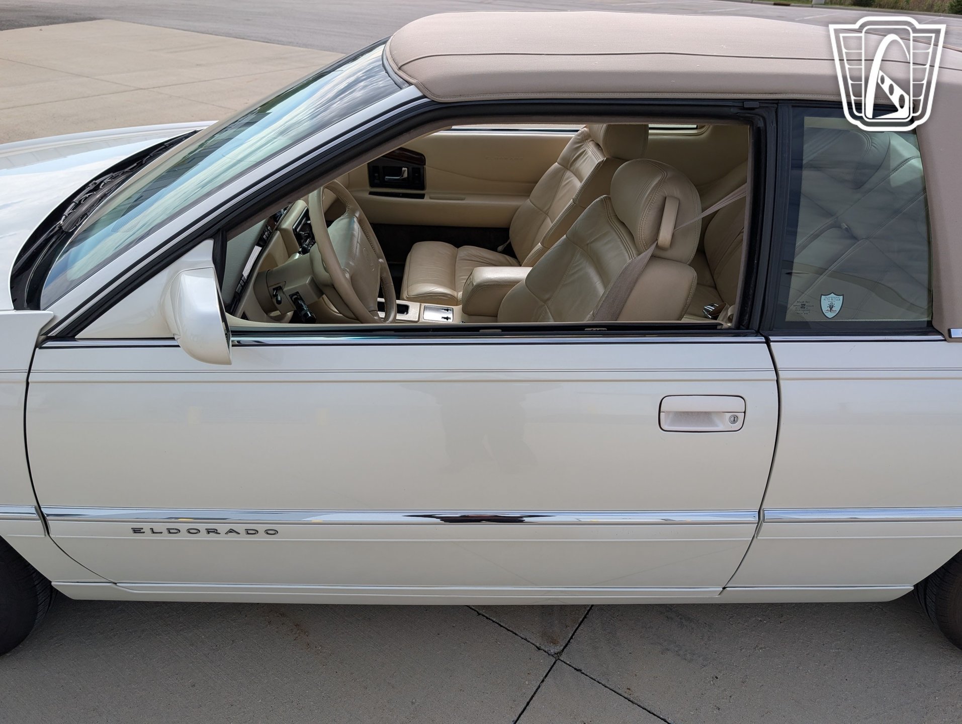 Used 1995 Cadillac Eldorado FWD image 28