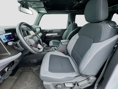 Used 2023 Ford Bronco Big Bend image 13