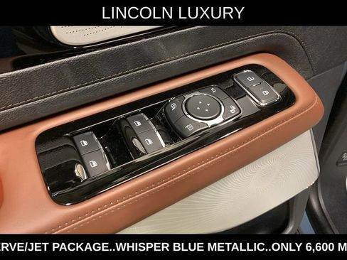 Used 2025 Lincoln Aviator Reserve w/ Equipment Group 201A AWD/4WD image 34