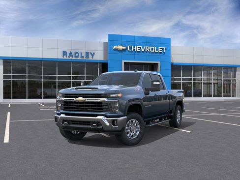 New 2026 Chevrolet Silverado 3500 LT w/ Convenience Package AWD/4WD image 8