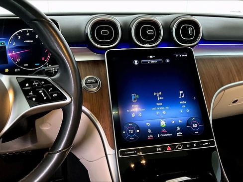 Used 2023 Mercedes-Benz C 300 4MATIC Sedan image 7