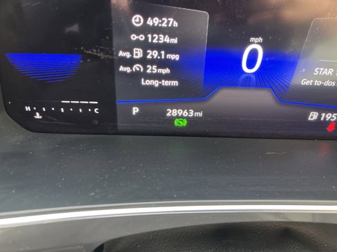 Certified 2023 Volkswagen Tiguan SE w/ Panoramic Sunroof Package image 21