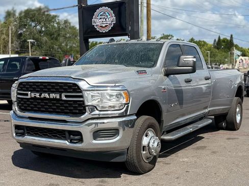 Used 2023 RAM 3500 Big Horn image 2