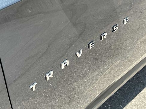 Used 2019 Chevrolet Traverse LT AWD/4WD image 27