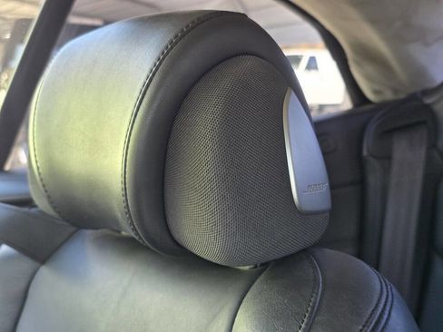 Used 2010 INFINITI G37 Base 2dr Convertible w/ Premium Pkg image 15