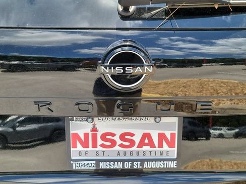 New 2026 Nissan Rogue Dark Armor FWD image 8