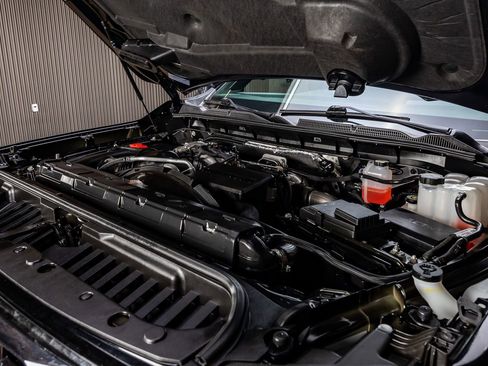 Used 2025 GMC Sierra 2500 Denali Ultimate image 39