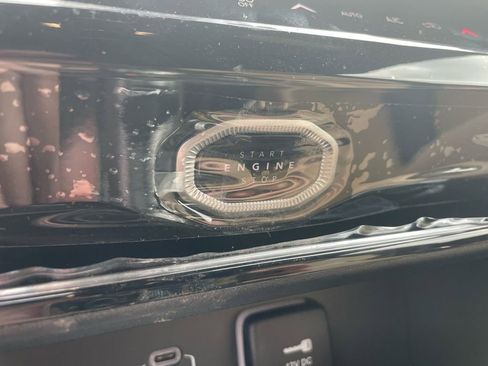 New 2026 Jeep Grand Cherokee L Limited image 11