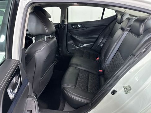 Used 2020 Nissan Maxima Platinum w/ Sport Mat Group image 26