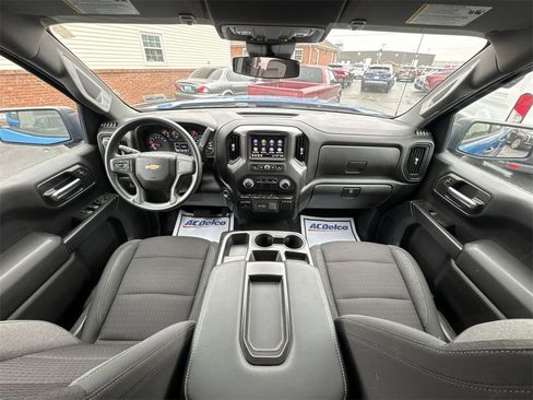 Used 2024 Chevrolet Silverado 1500 Custom image 21