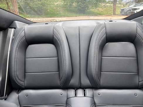 Used 2025 Ford Mustang GT Premium RWD image 18