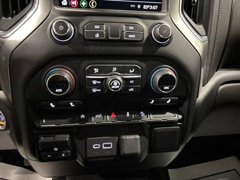 Used 2021 Chevrolet Silverado 1500 RST AWD/4WD image 23
