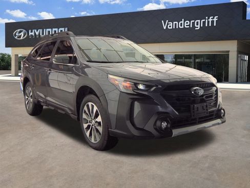 Used 2025 Subaru Outback Limited image 1