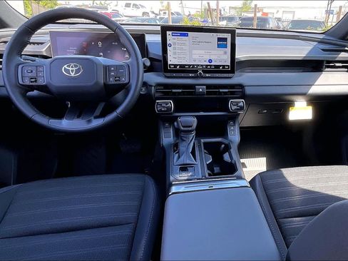 New 2026 Toyota RAV4 SE AWD/4WD image 5