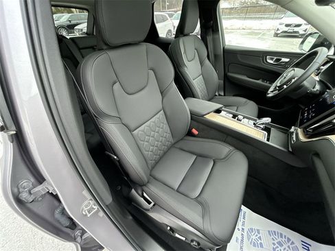 New 2026 Volvo XC60 B5 Plus w/ Climate Package image 25