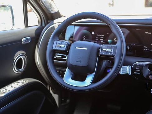New 2026 Hyundai Palisade Calligraphy FWD image 17