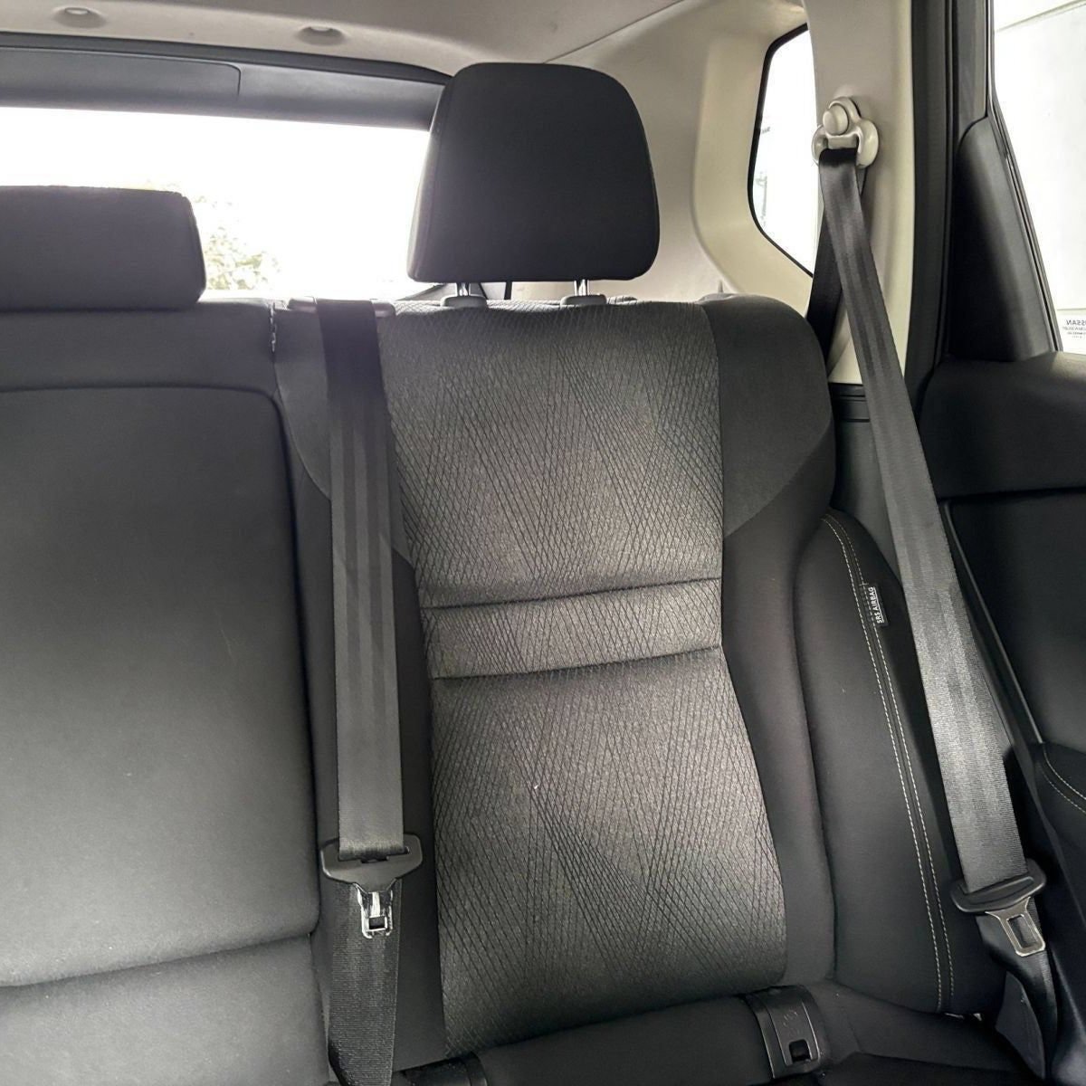 Used 2025 Nissan Rogue SV FWD image 42