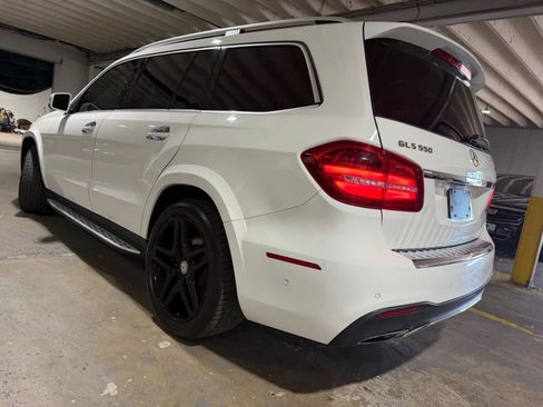 Used 2017 Mercedes-Benz GLS 550 4MATIC image 3
