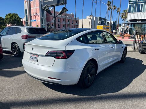 Used 2023 Tesla Model 3 Standard Range RWD image 7