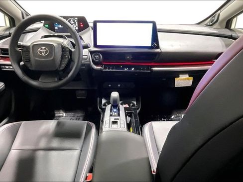 New 2026 Toyota Prius XSE Premium FWD image 5