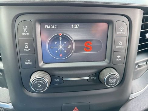 Used 2023 RAM 1500 Lone Star AWD/4WD image 18