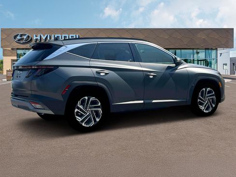 New 2025 Hyundai Tucson Limited image 8