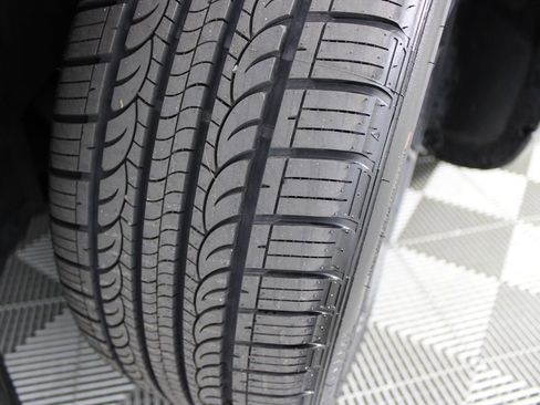 Used 2023 Tesla Model 3 Standard Range image 30