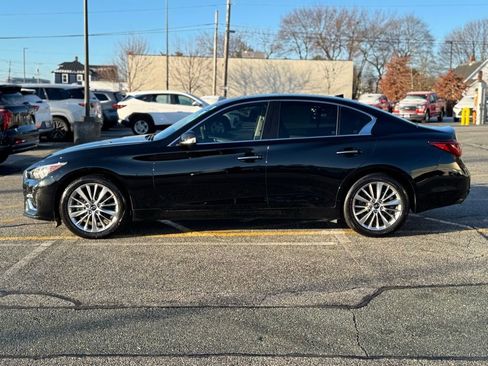 Used 2023 INFINITI Q50 Luxe image 2