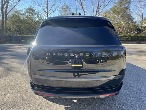 Used 2025 Land Rover Range Rover Long Wheelbase SE image 8