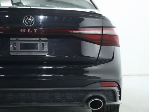 Certified 2025 Volkswagen Jetta GLI Autobahn image 44