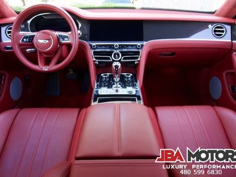 Used 2023 Bentley Flying Spur Plug-In Hybrid AWD/4WD image 10