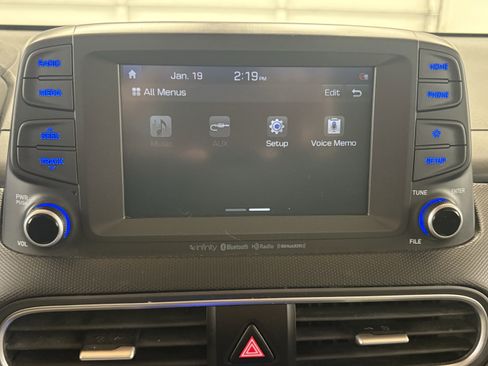 Used 2021 Hyundai Kona Limited image 27