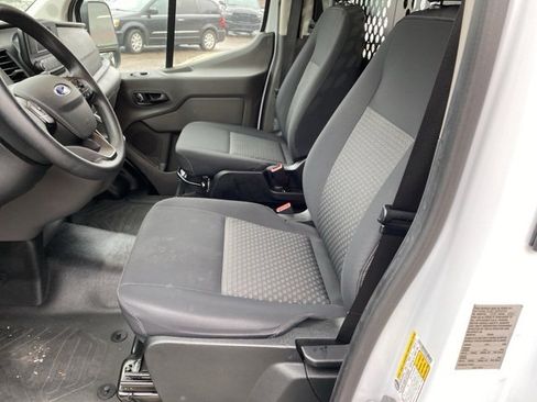 Used 2024 Ford Transit 250 Low Roof w/ Exterior Upgrade Package image 14