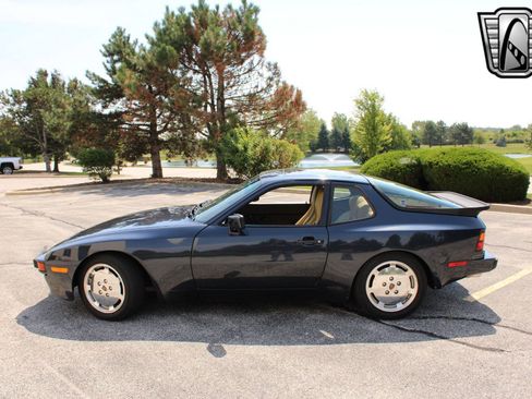 Used 1987 Porsche 944 S image 5