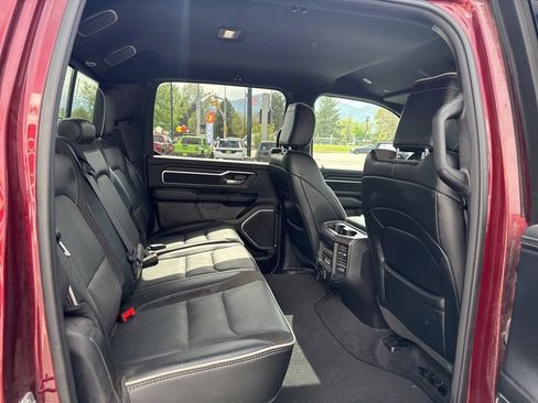 Used 2025 RAM 1500 Laramie w/ Sport Appearance Package AWD/4WD image 8