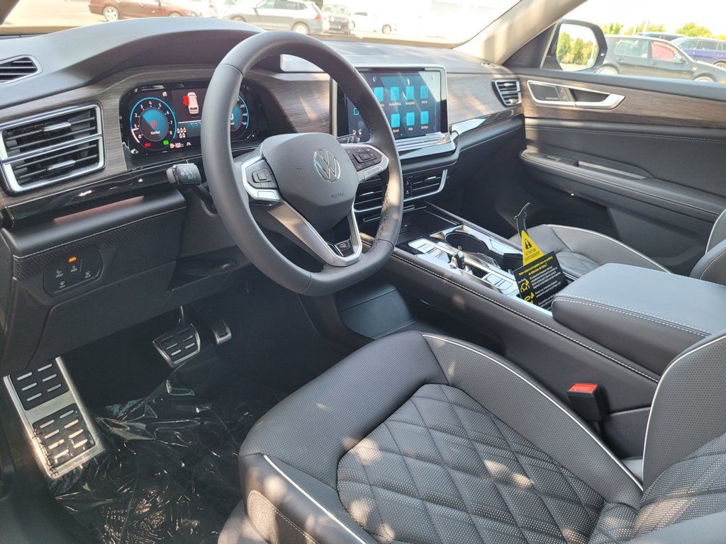 New 2025 Volkswagen Atlas SEL Premium R-Line AWD/4WD image 10