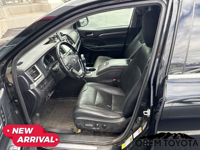 Used 2018 Toyota Highlander Limited Platinum AWD/4WD image 5